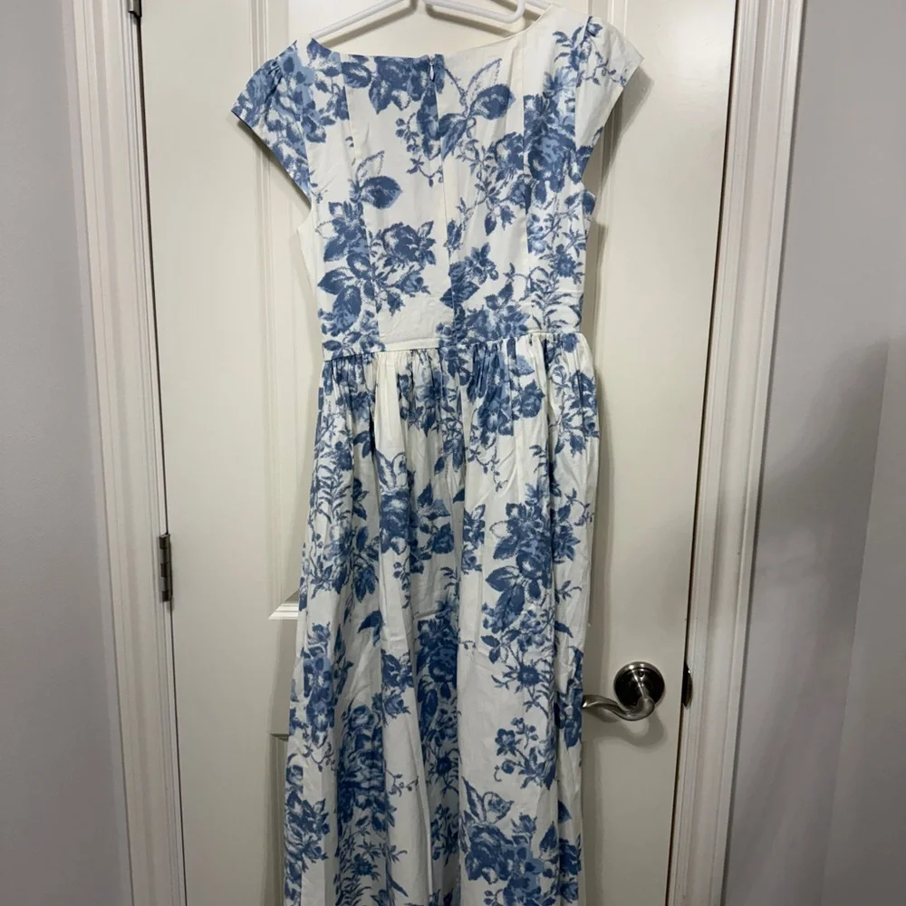 NWT Reformation Florrie Dress color courtier